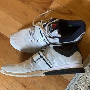 CrossFit Reebok lifters size men’s 9.5